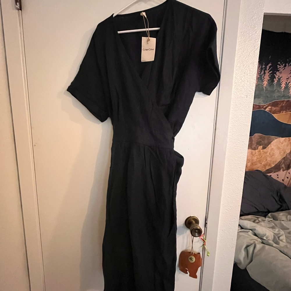 Frankie 100% Linen Short Sleeve V-Neck A-Line Dress